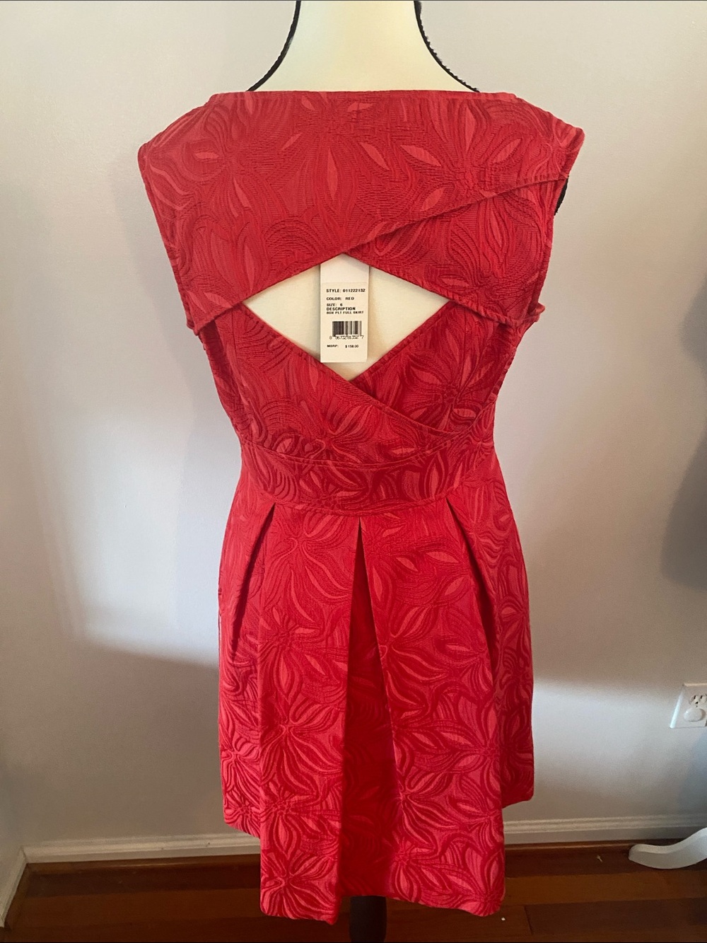 Adrianna Papell NWT red box pleat full skirt dress - Picture 5 of 10